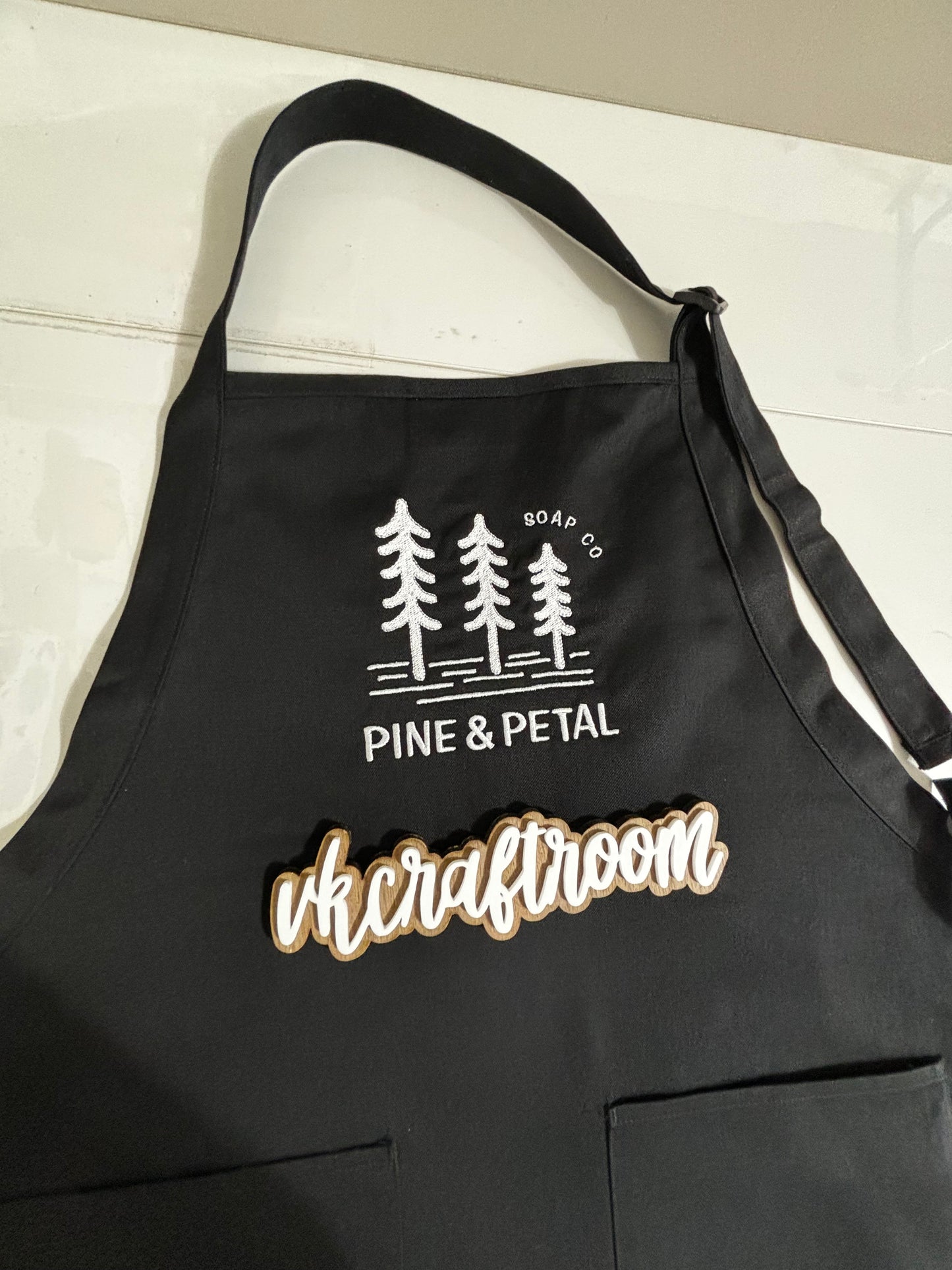Custom Apron, Pine&Petal Apron, Embroidered Apron, Logo Apron